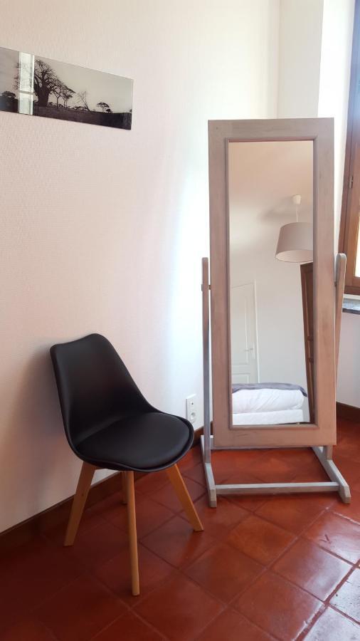 Appartement Au Coeur De Carcassonne Exterior foto